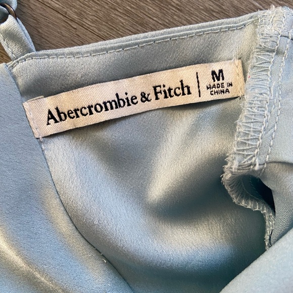 Abercrombie & Fitch onesie - Picture 2 of 3